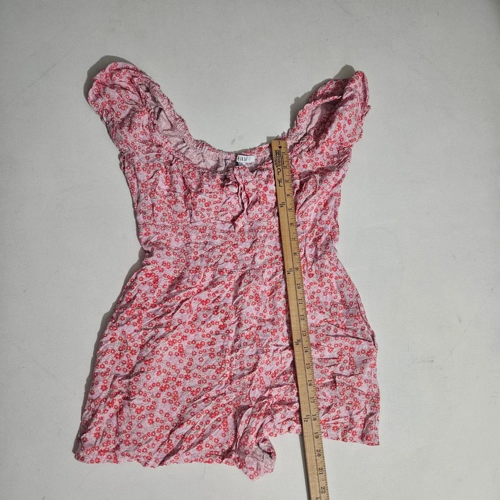 AUW Pink Red Floral Smocked Waist Romper Womens Small Ruffle Neck Short Sleeve